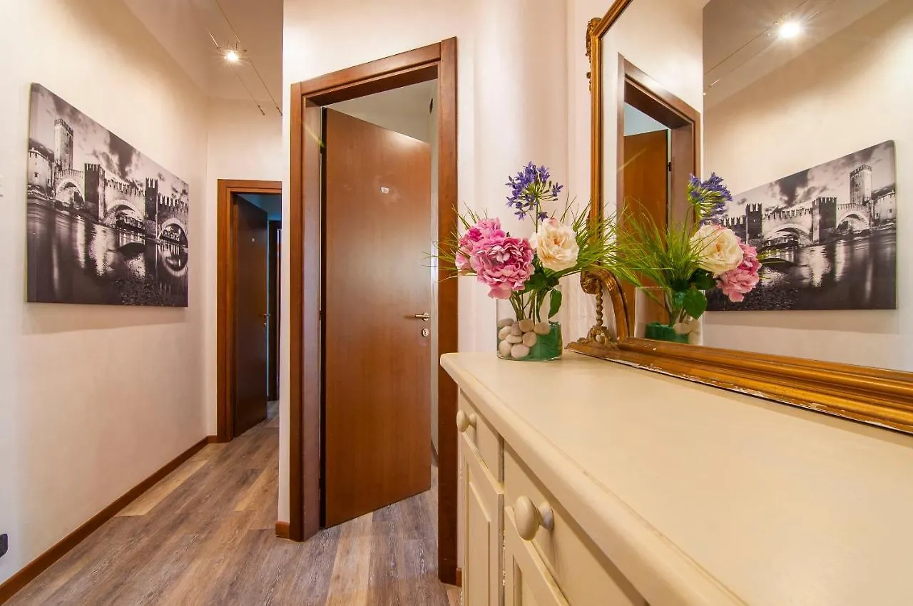 Apartment Dimore Verona Argento